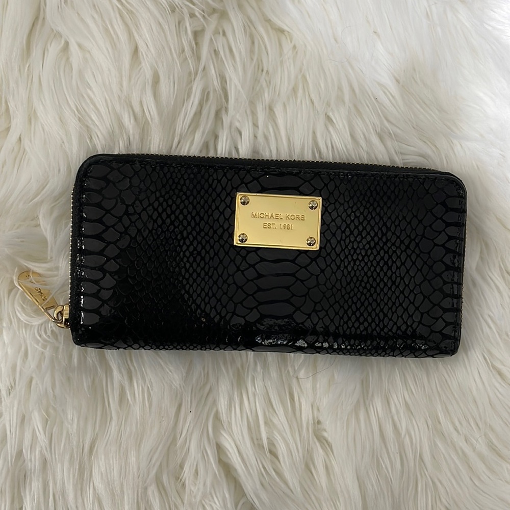 Never Used Michael Kors Designer Black Leather Crocodile Wallet